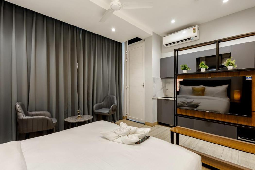 Hotel Imperial Stayz Sector 51 Gurgaon Esterno foto